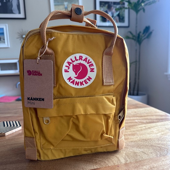 Fjallraven Kaken Mini backpack color- Ochre 💛 NWT - Picture 1 of 8